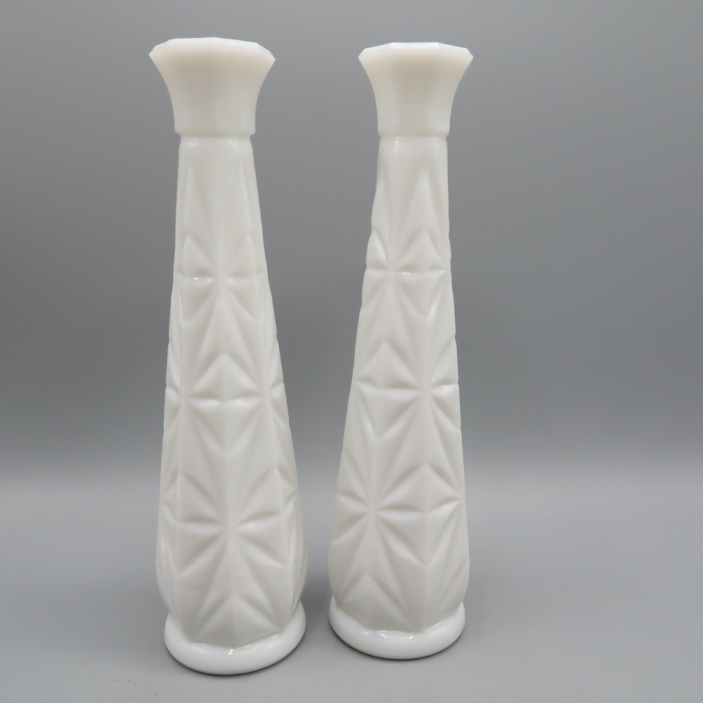 2 Hoosier Vase 9" Milk Glass Starburst Design Flower Bud‎ Vintage MCM Farm White